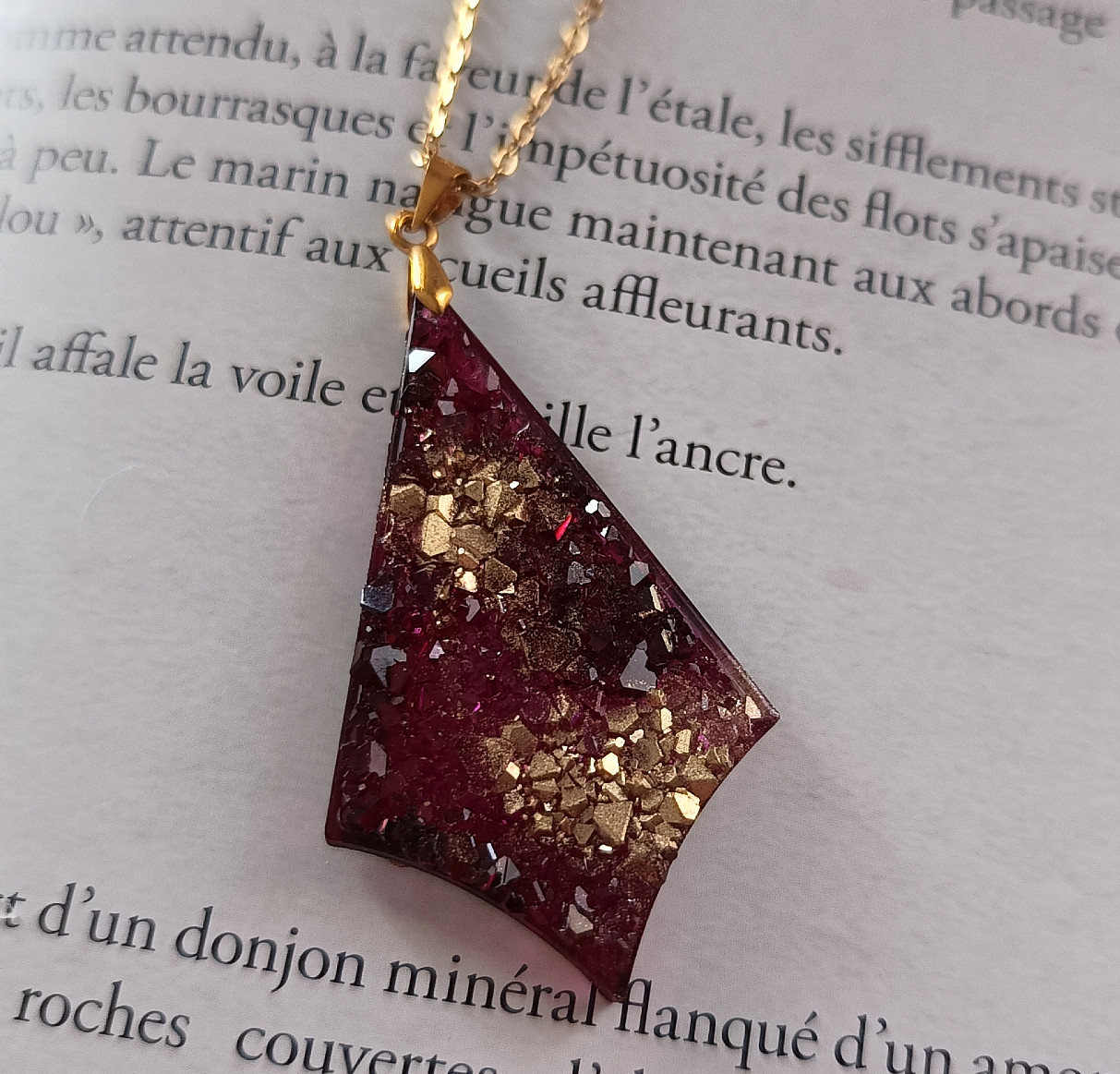 Collier doré rose – Image 2