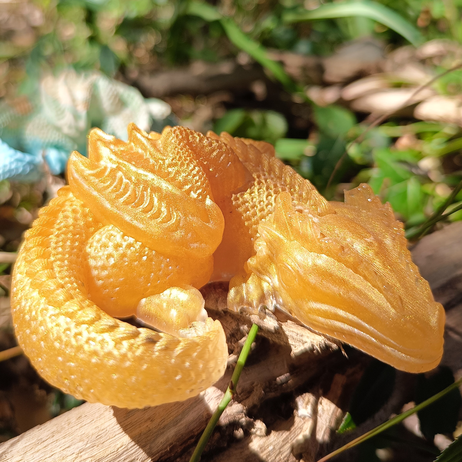 Le dragon couché doré – Image 4